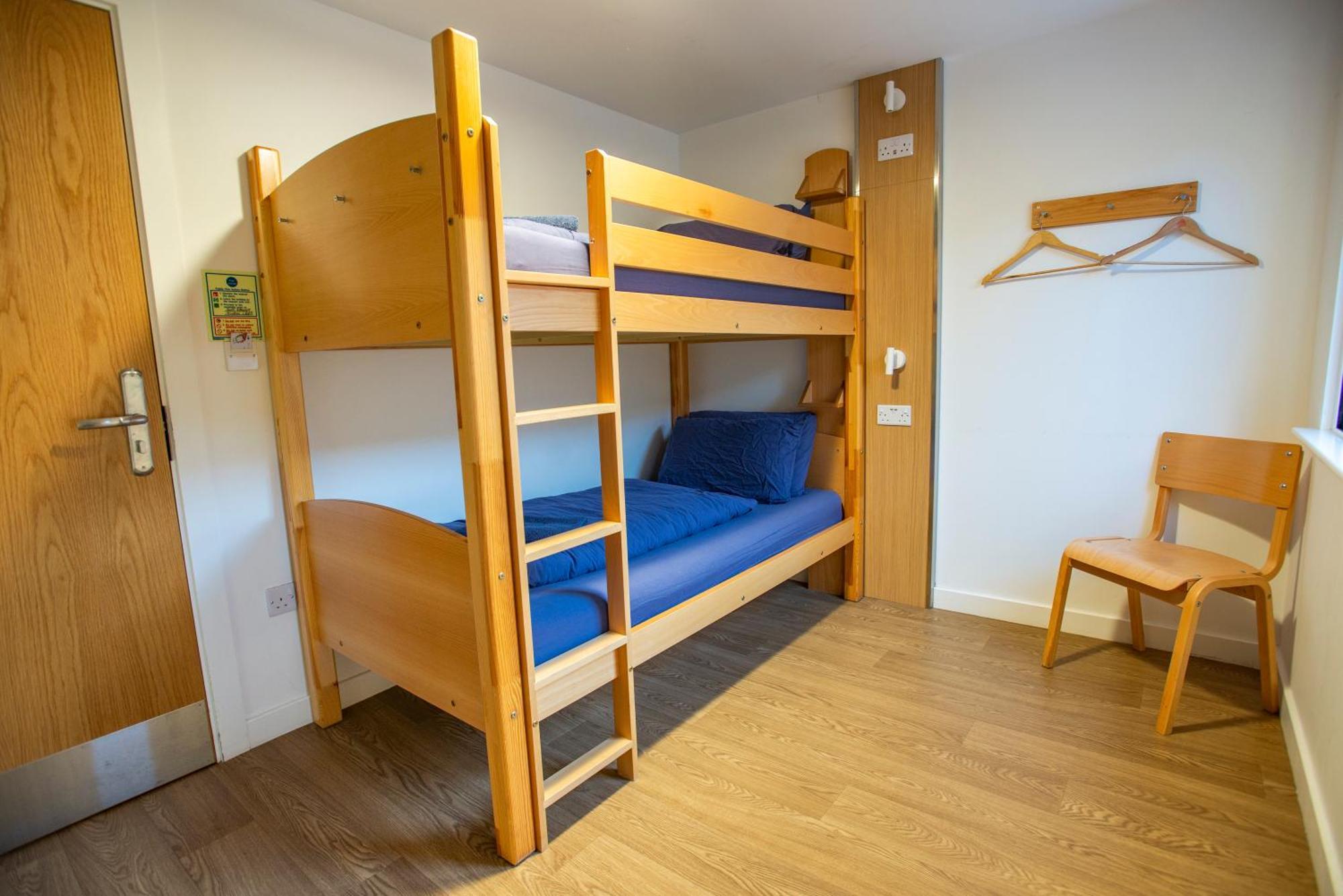Chambre Lits Jumeaux avec Salle de Bains