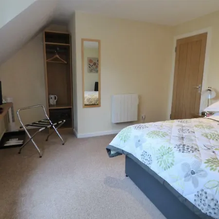 The Brevins Guest House-3